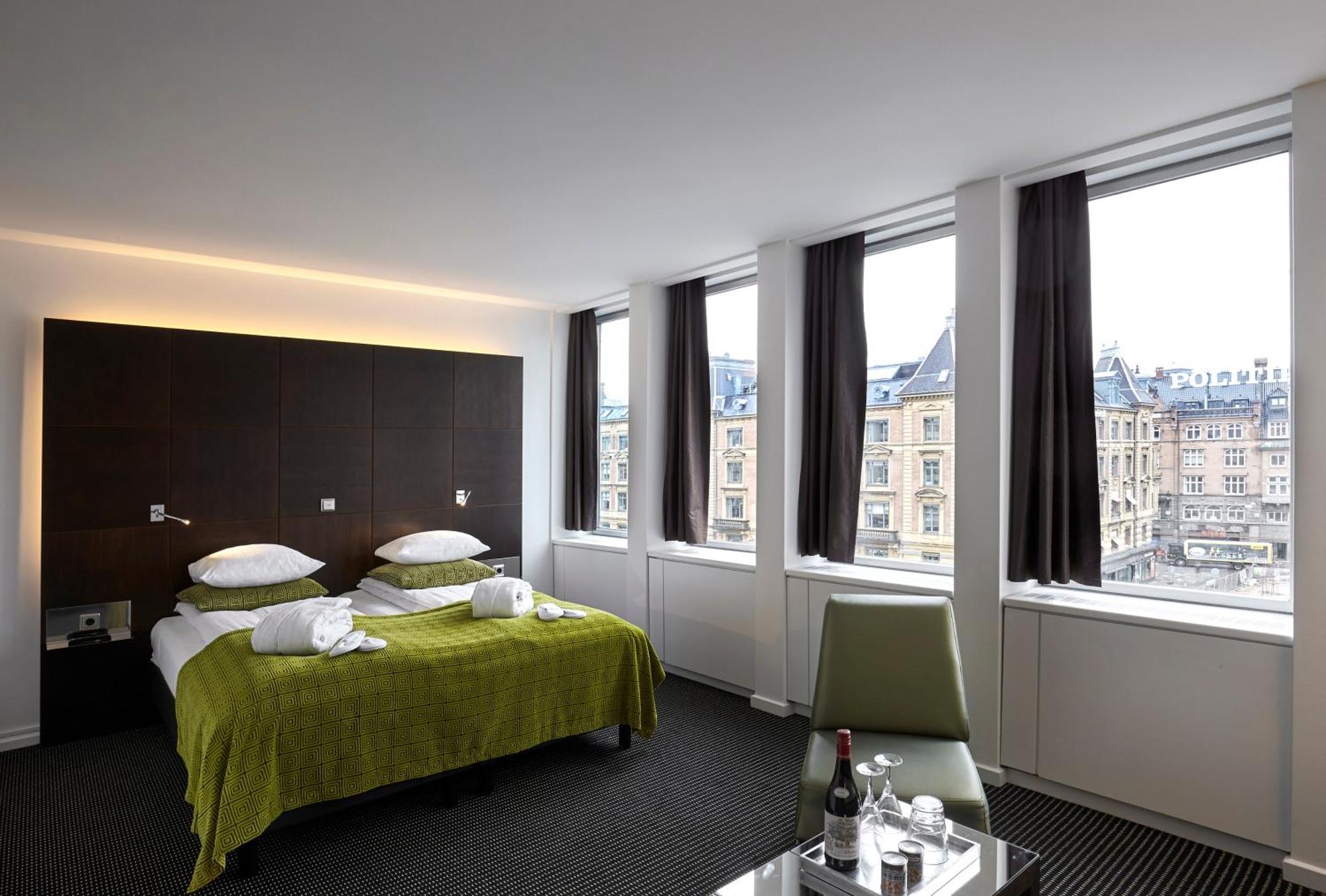 The Square Hotel Copenhagen Exterior photo